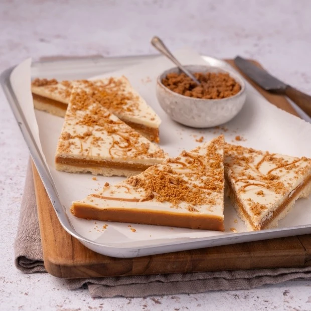 A picture of Speculoos White Caramel Traybake